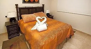Condo El Faro Coral By Playa Paradise Playa del Carmen 3*,