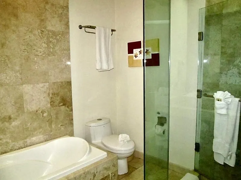 Hotel Condo El Faro Coral By Playa Paradise Playa del Carmen