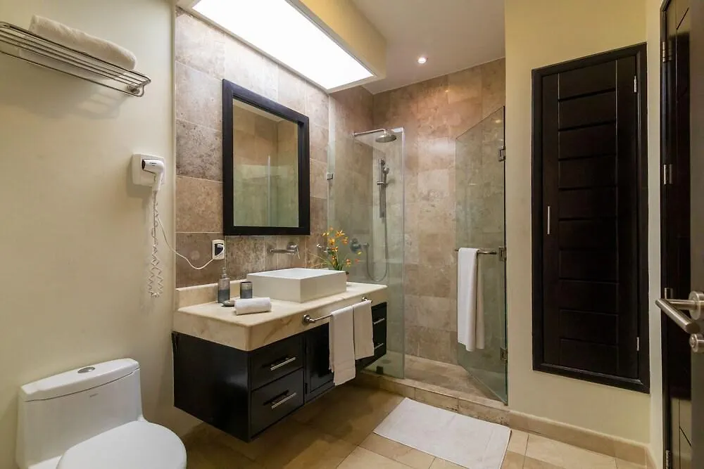 Condo El Faro Coral By Playa Paradise Playa del Carmen Hotel